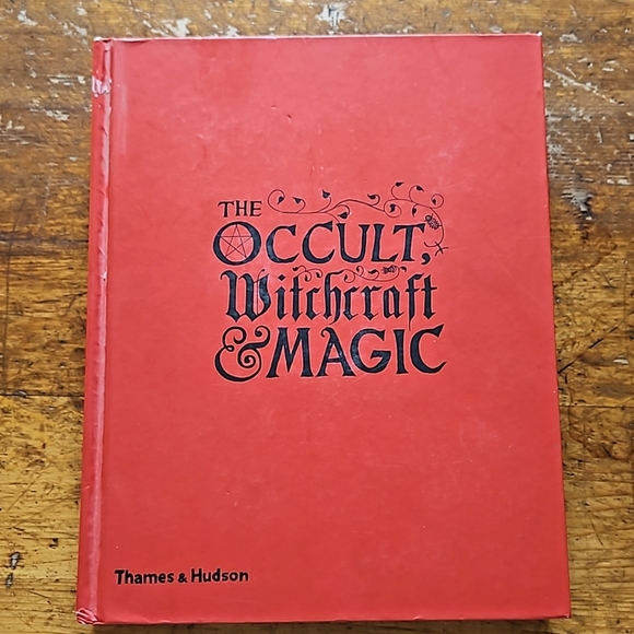 Occult book - Picture 1 of 3
